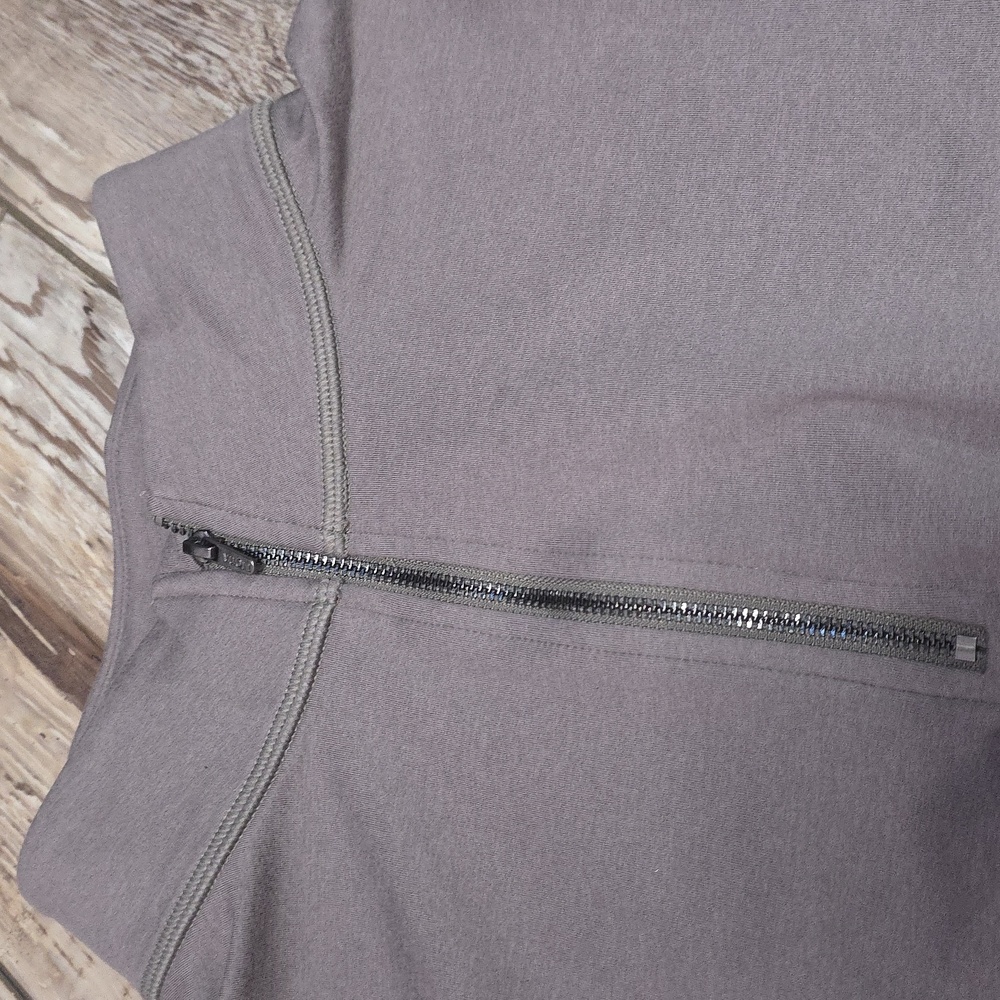NWT Men's Vuori Coronado Half Zip L/S Crew Neck Shirt. In Dolomite Heather. XL - Picture 5 of 8